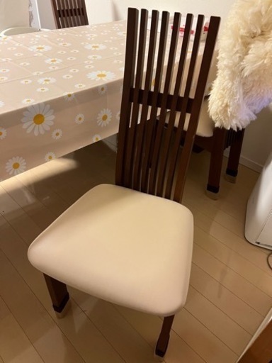 ダイニングテーブル　茶色　重厚感　+専用椅子6脚