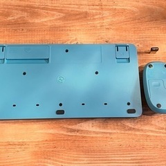 Bluetooth？USB差し込み型キーボード　マウスセットの画像