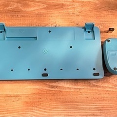 Bluetooth？USB差し込み型キーボード　マウスセットの画像