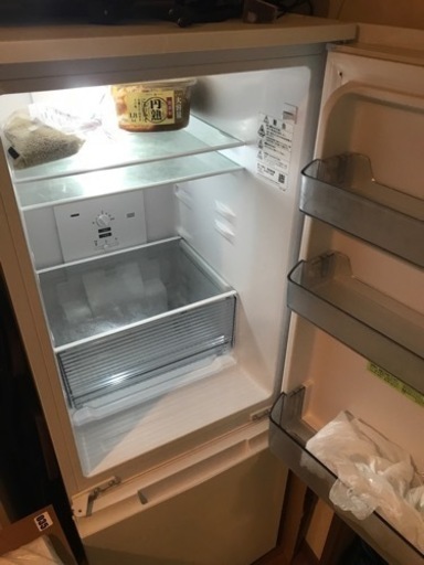 ⭐︎値下げ⭐︎SHARP 2022年製　冷蔵庫