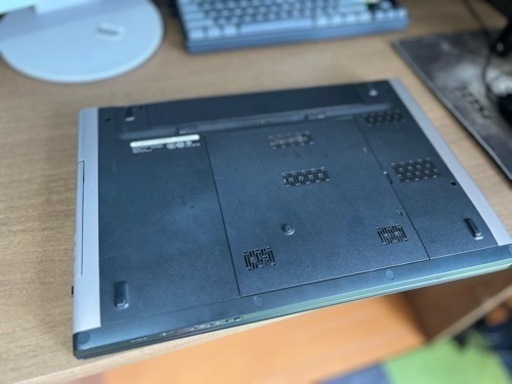 Dell Vostro 3700