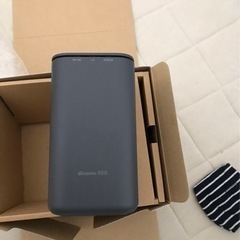 NTTドコモSHARPhome5GHR01ダークグレーの画像