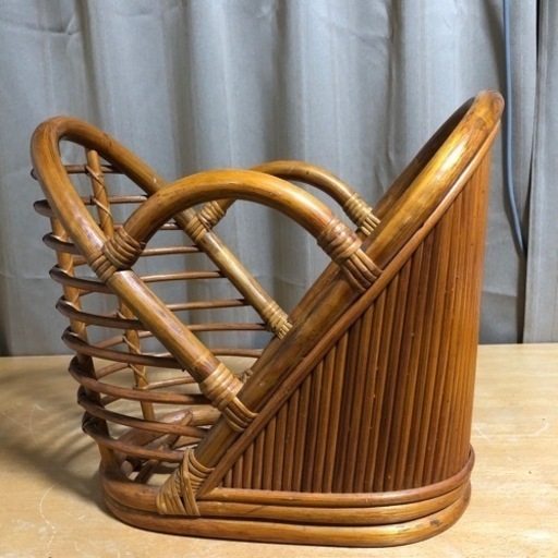 藤 籠　収納