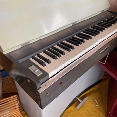 電子オルガン　作動確認してません　締め切り間近！