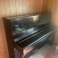 ピアノ差し上げます。