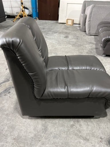 ラウンジソファー