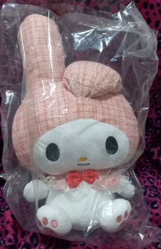 【未開封】マイメロディ　ツイード頭巾BIGぬいぐるみ　　￥1,400