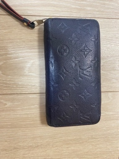 ルイブィトン長財布