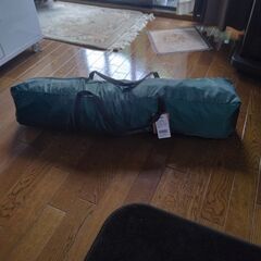 キャンプ用テント。