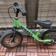 ストライダー(Sparky) ＊後輪タイヤパンクあり
