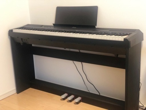 電子ピアノ