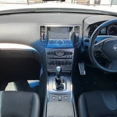 セダンに乗りたい方必見！！　早い者勝ちです🚗✨　日産 スカイラインの画像