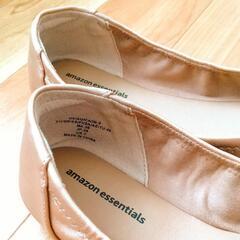 新品未使用☆ローヒールパンプス シャイニーピンクベージュ L～LL相当の画像