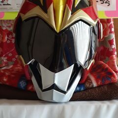 本格的なオリジナルヒーローマスクの作り方教えますの画像