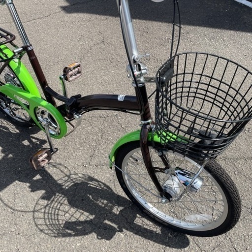 美品　折りたたみ自転車　ギア付き　　20インチ