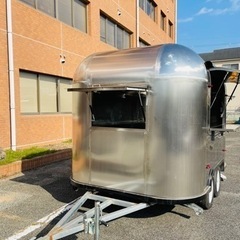 エアストリーム風 牽引式キッチントレーラー ユニットカー キッチンカー の画像
