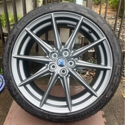 BRZ 純正18インチ　ホイールセット