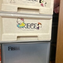 中古 衣装ケースの画像