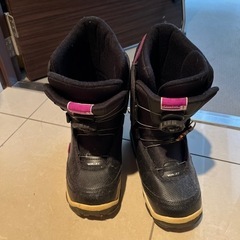 スノボシューズ