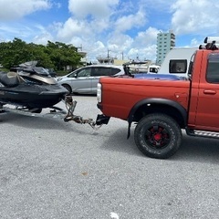 ニッサンのダットサン&水上バイクセット