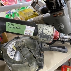 🌲【大工道具】MAX コイルネイラ 50㎜ 釘打機【アールワンはマンガ倉庫とタッグを組んで大工道具高価買取!!地域最大級！】の画像