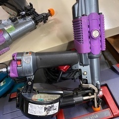 🌲入荷！超美品日立 WF 4AR ネジ打機 4mm （常圧）【地域最大電動工具高価買取アールワン田川】の画像