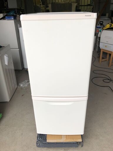 極美品 2022年製　Panasonic パナソニック NR-B14HW-W 138L ノンフロン冷凍冷蔵庫 2ドア