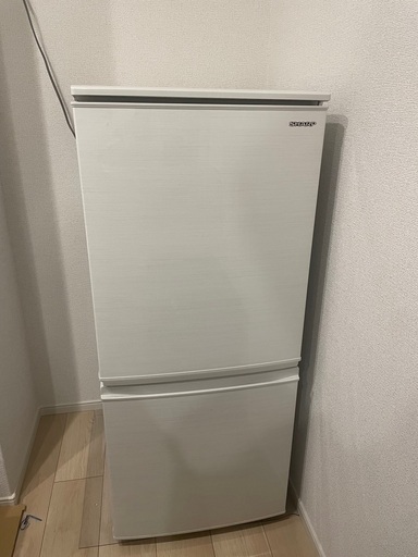 sjd14ew 2ドア冷蔵庫　(使用可能です)