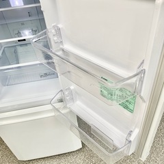 ご成約済🤝 ☑︎配送/設置無料👏 三菱 2ドア冷蔵庫 2018年製⭕️ 146L 艶ホワイト💎 一人暮らしサイズ✨ の画像