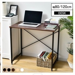 デスク、チェアの画像