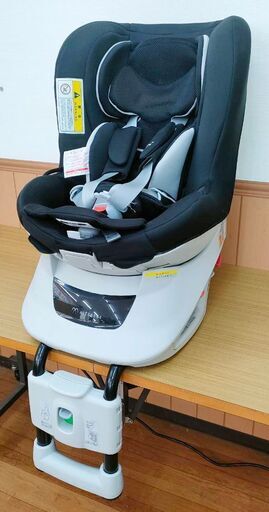 カーメイト エールベベ・クルット NT ワイズ ALB820 マニッシュブラック