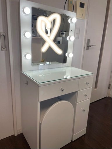 【ドレッサー】コンセント付き