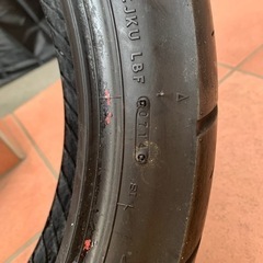 バイクタイヤ 120 80 17 2本の画像
