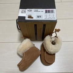 【値下げ】UGG ムートンブーツ　新生児用