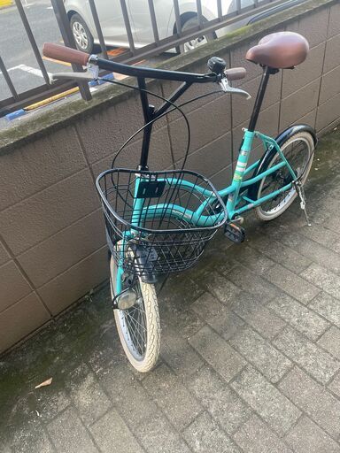 リサイクルショップどりーむ荒田店　No819 エコNo16638X 自転車　２０インチ　オシャレなターコイズカラー♪　ライト付き♪