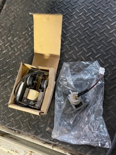 自動車　排ガステスター　校正R5.7.5 ZKE 認識工具　富士電気