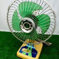 【コレ見て！】  古いけどちゃんと風が出て首振りもOK!  東芝...