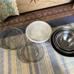 お料理用ボウル他　お譲りします。お写真の物全てお譲りになります。の画像