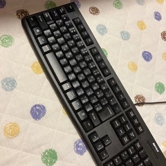 キーボード　有線　パーツ一つありません。