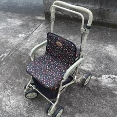 急募‼️シルバーカー2000円で‼️