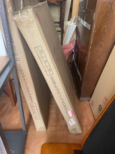 〈新品〉セミダブルベッド