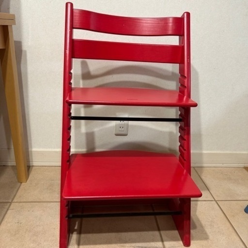 STOKKEストッケ トリップトラップチェア　赤　レッド