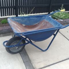 一輪車　ネコ　 手押し台車 手押し車 猫車  バケットの画像