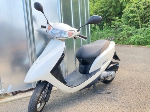 ⭐︎綺麗な白色DIO⭐︎Fiモデル⭐︎バッテリー新品⭐︎セル一発始動⭐︎埼玉県より配送可能