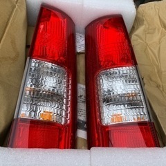 エブリィワゴン DA64W 純正テール