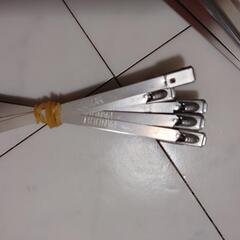 ステンレス結束バンド　100本　参考9500円の画像