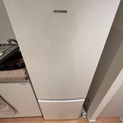 【取引中】美品！アイリスオーヤマ　156㍑　ノンフロン冷凍冷蔵庫の画像