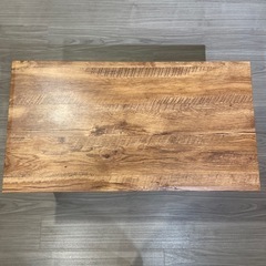 ガラステーブルの画像
