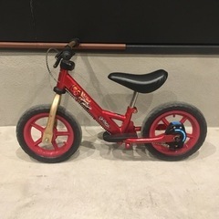 ストライダー　カーズ　マックウィーン