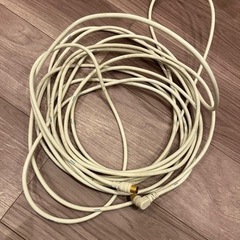 値下げ　テレビケーブル　5mくらい